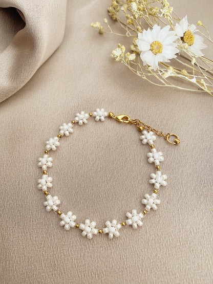 DAISY (White) | Bracelet