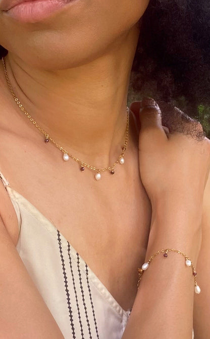 DEW (Garnet) | Necklace