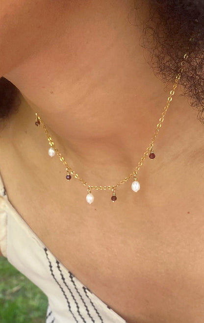 DEW (Garnet) | Necklace