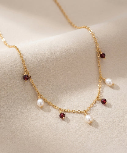 DEW (Garnet) | Necklace